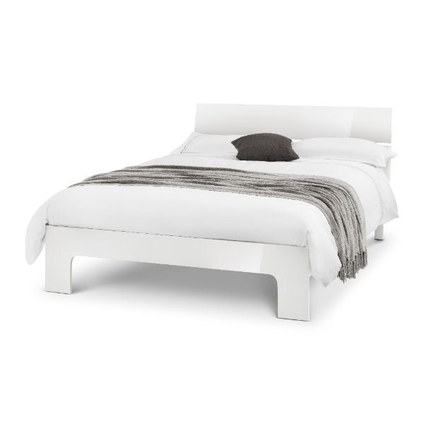 Manhattan Bed Double 135cm White