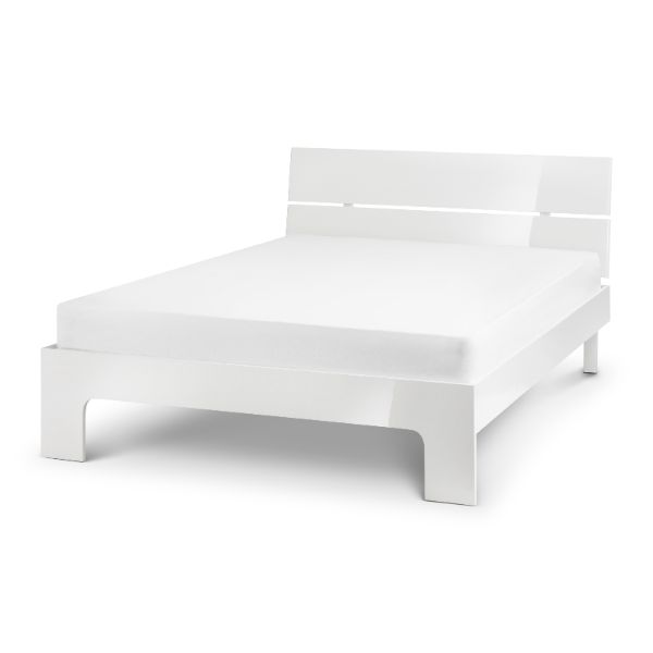 Manhattan Bed Double 135cm White