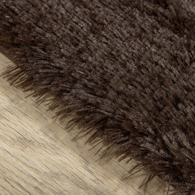 HOMCOM Brown Fluffy Area Rug Shaggy Carpet for Living Room, Bedroom, 90x150cm