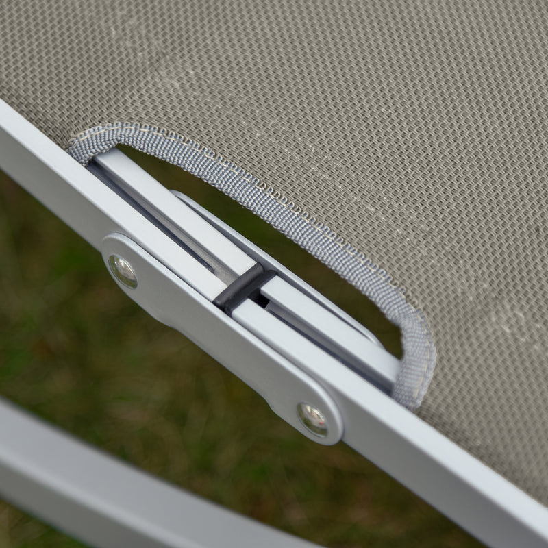 Outsunny Set of 2 Zero Gravity Lounge Chair Recliners Sun Lounger Light Grey