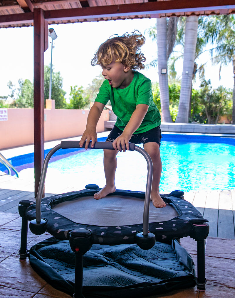 Okiedog 3-in-1 Trampoline - Black