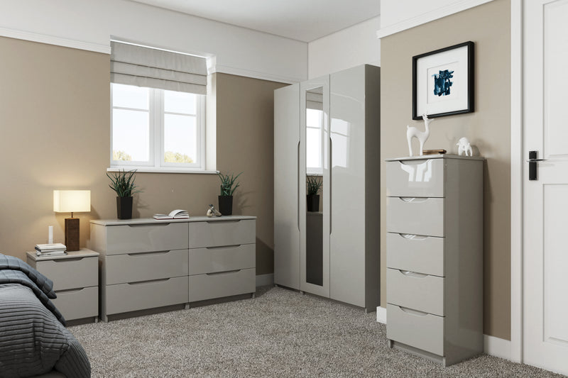 Balagio Ready Assembled Chest of Drawers with 3 Drawers - Light Grey Gloss