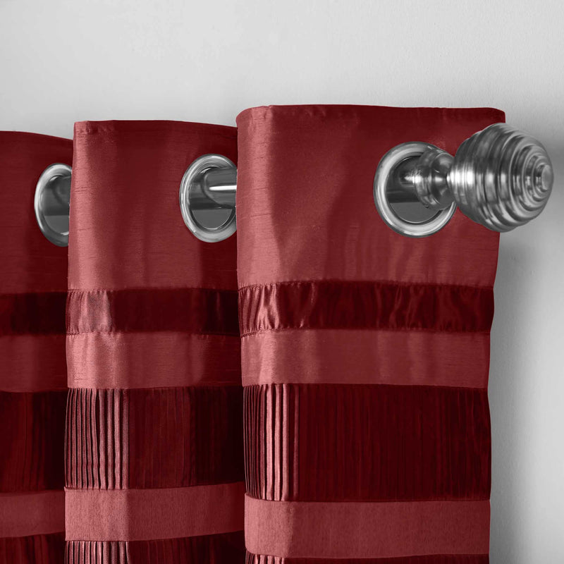 Denver Lined Eyelet Curtains - Red