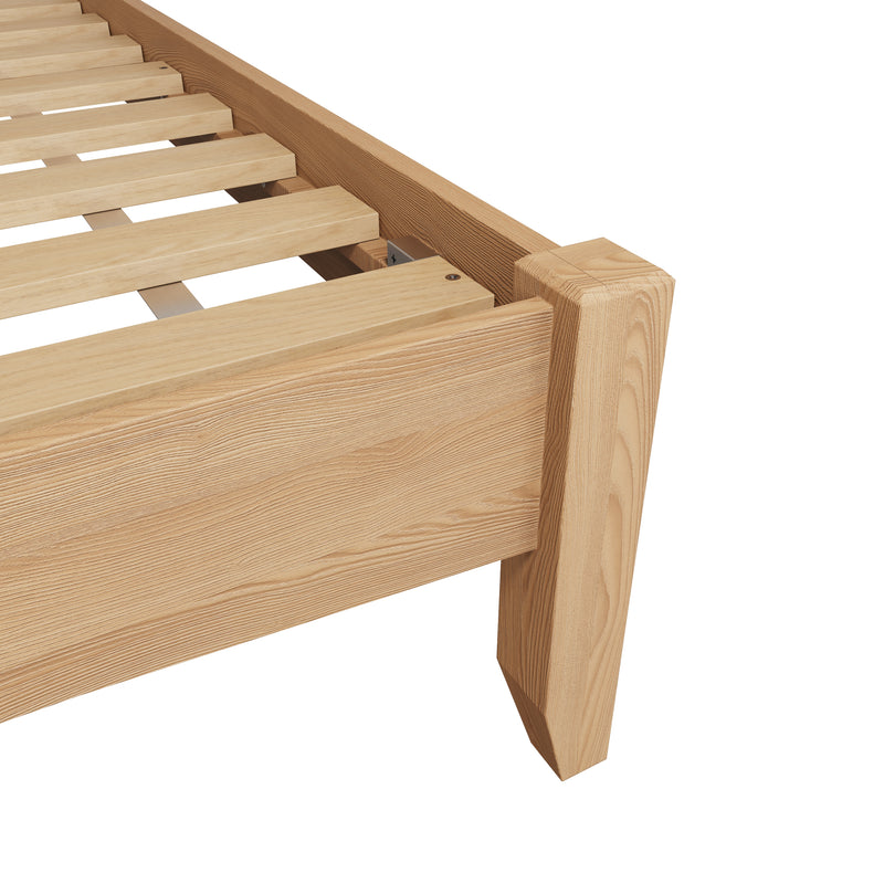 Shrewsbury Light Oak Bed 4'6" Double 150 x 204 x 110 cm