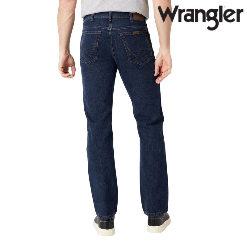 Wrangler Durable Basic Regular Fit Medium Stretch Jeans in Darkstone